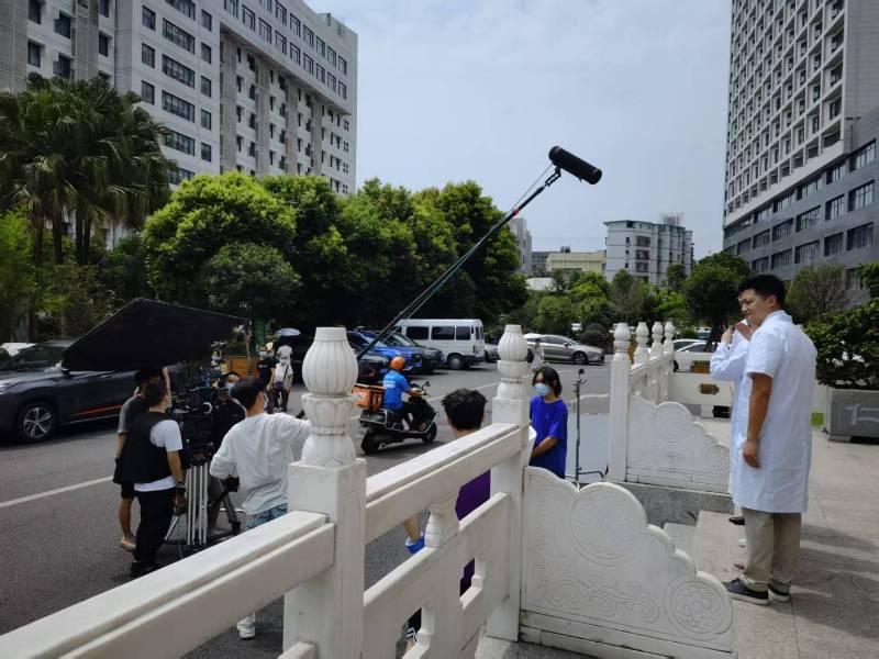 襄城区广告片拍摄公司低成本实现高规格制作的诀窍